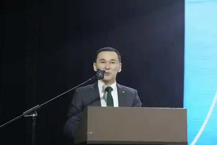 «Роль учения Аль-Фараби в педагогике»: в Астане прошла республиканская научно-педагогическая конференция (3)