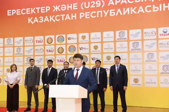 Зимний чемпионат Казахстана по стрельбе из лука: более 300 спортсменов объединяются в Астане {city2}