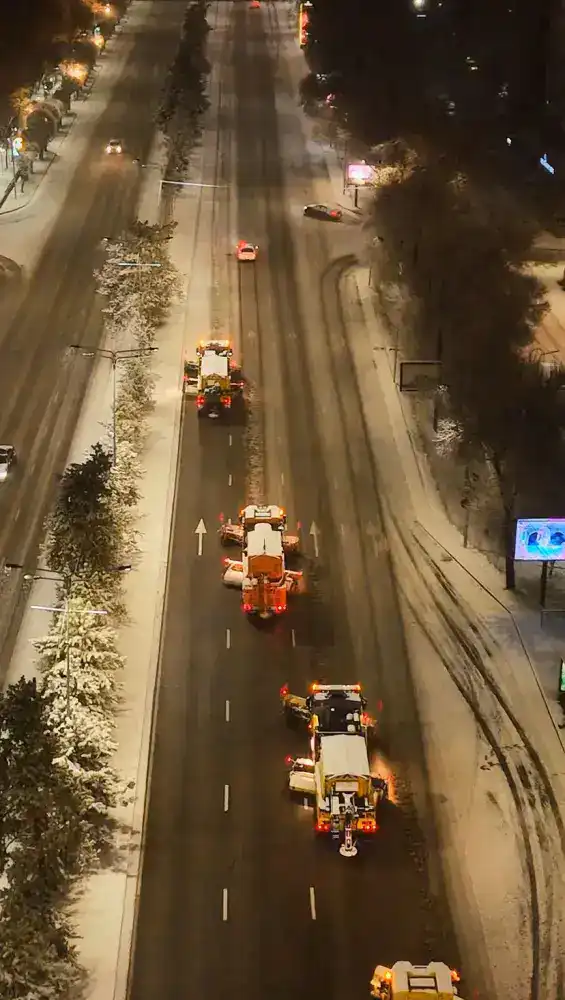 Алматы: коммунальные службы работают в усиленном режиме {city2}