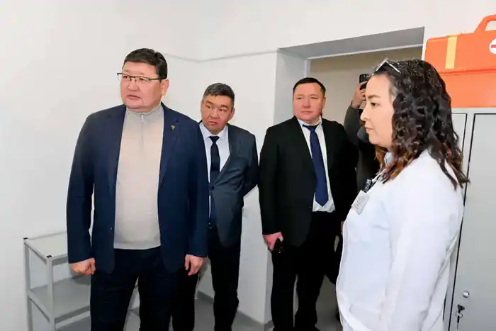 В селе Урджар открылась врачебная амбулатория с дневным стационаром (8)