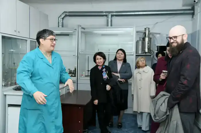 СОСТОЯЛАСЬ ВСТРЕЧА С ПРЕДСТАВИТЕЛЯМИ ОБРАЗОВАТЕЛЬНОГО ЦЕНТРА «СИРИУС» {city2}