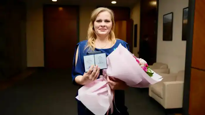 В Восточном Казахстане вручили госнаграды в честь Дня Независимости (7)