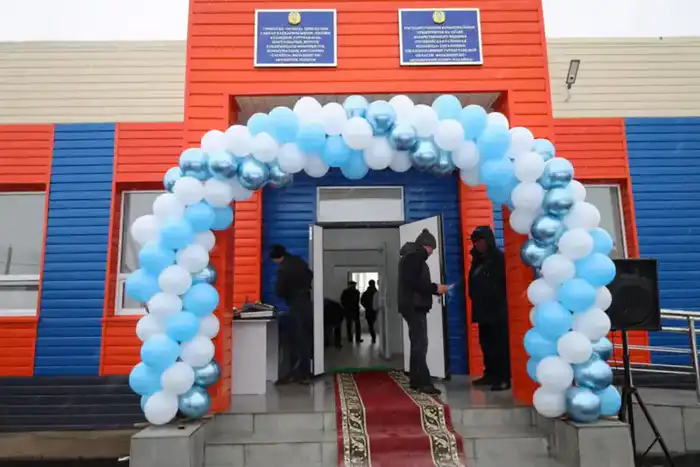 Новый фельдшерско-акушерский пункт в Толебийском районе: шаг к улучшению доступности медицины для местных жителей {city2}