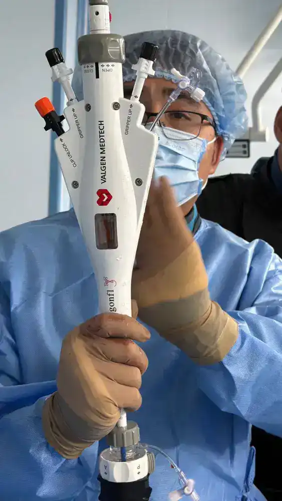 Современные технологии помогли восстановить функции митрального клапана у 71-летнего пациента с высоким хирургическим риском {city2}