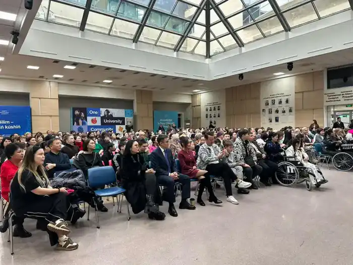 Инклюзивный творческий фестиваль «Жүректен жүрекке» для детей с особыми потребностями (5)