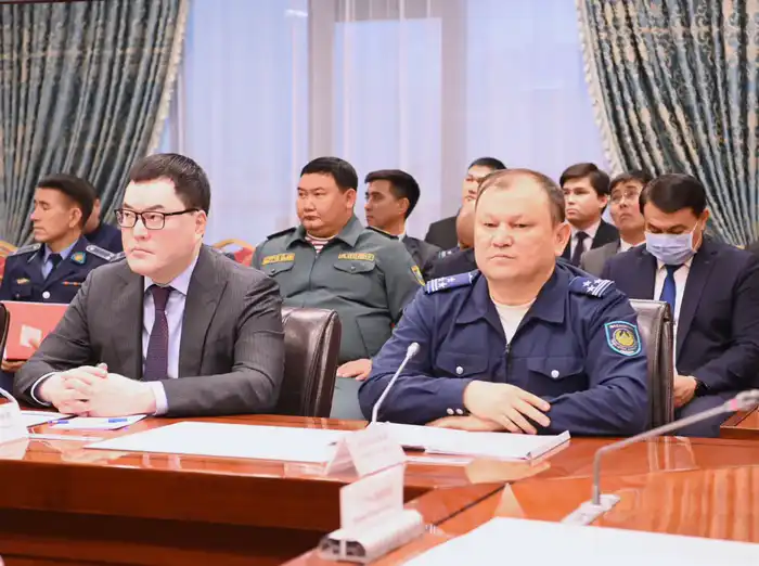 Безопасность в праздники: готовность властей в городе {city2}