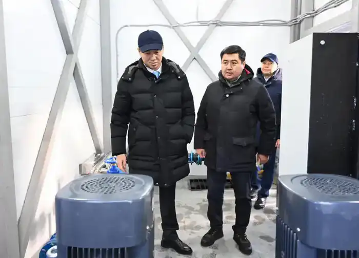 Аким Алматы Дархан Сатыбалды проверил строительство инженерных сетей в мкр. Сулусай (5)