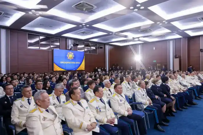 Стражи закона: награды в Генпрокуратуре и новые вызовы {city2}