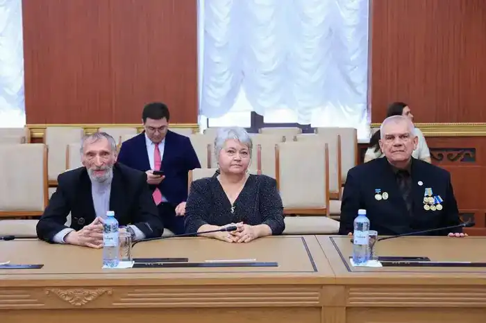 В Карагандинской области поздравили энергетиков с профессиональным праздником (5)