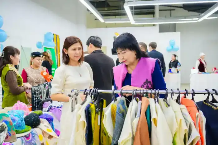 В Астане проходит республиканская ярмарка «Караван ремесленников Великой степи» (10)