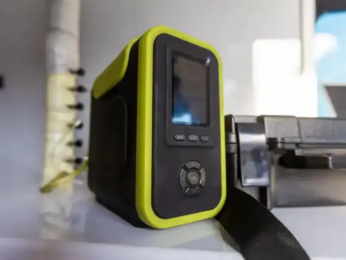 Воздух под контролем: новая эколаборатория в действии! {city2}