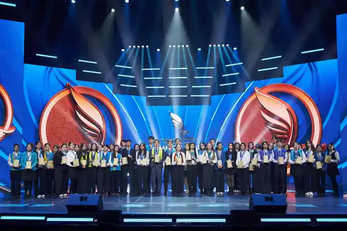 193 награды разыграны на Республиканской олимпиаде по общественно-гуманитарному направлению для учащихся сельских школ (10)