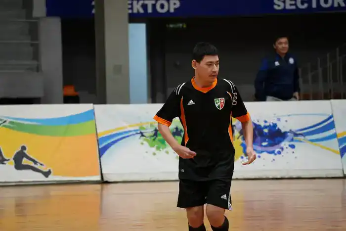Инклюзивный футбольный матч прошёл в Караганде (2)