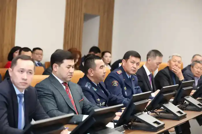 В акимате области рассмотрели ход отопительного сезона (5)