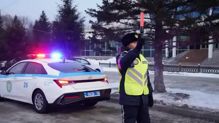 В Восточно-Казахстанской области зафиксировано свыше 1500 нарушений ПДД в ходе операции "Опасный водитель" {city2}