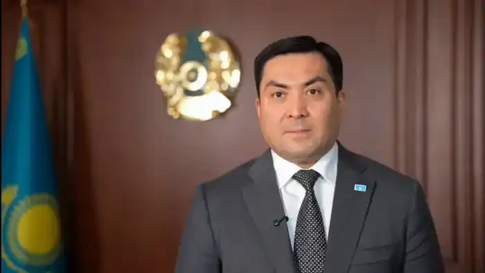 Ерлан Аккенженов поздравил энергетиков с профессиональным праздником и анонсировал новые проекты до 2035 года {city2}