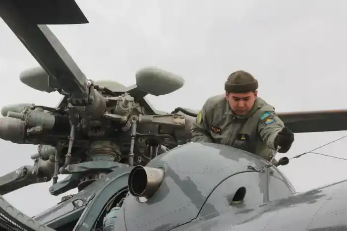 Гвардейцы прошли масштабные учебно-методические сборы по лётной подготовке (3)