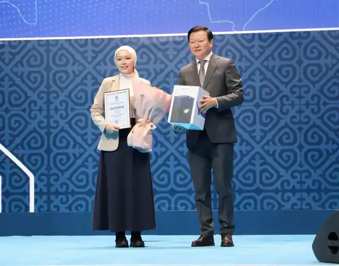 В Астане подведены итоги Года рабочих профессий (9)