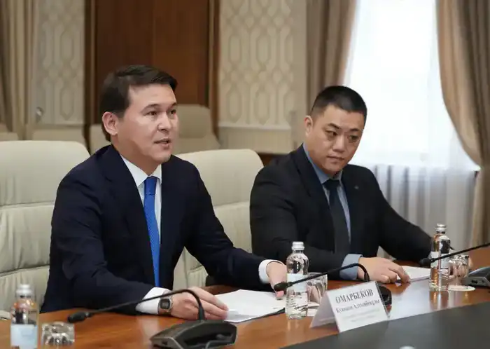 Встреча Нуралхана Кушерова с руководством «Казатомпром»: совместные усилия по озеленению Туркестанской области {city2}