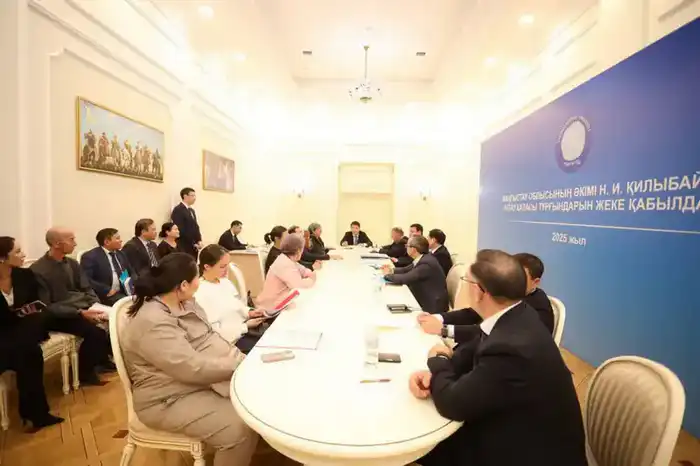 Нурдаулет Килыбай провёл личный приём жителей Актау (7)