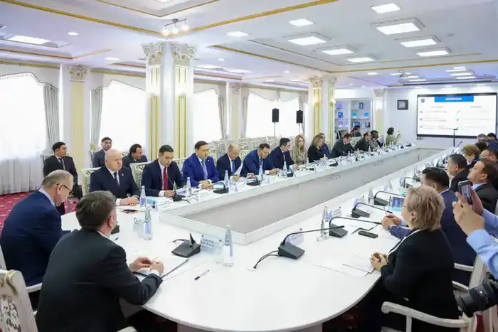 Председатель Высшего Судебного Совета Дмитрий Малахов принял участие в круглом столе на тему «Антикоррупционная устойчивость и конституционные права человека: формула “Закон и Порядок”» (3)