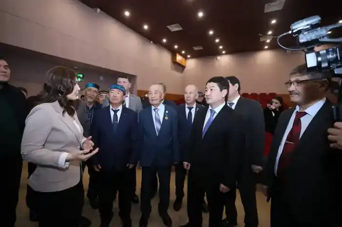 В Жанаозене в рамках национального проекта «Келешек мектептері» открылась новая школа на 1200 мест (6)