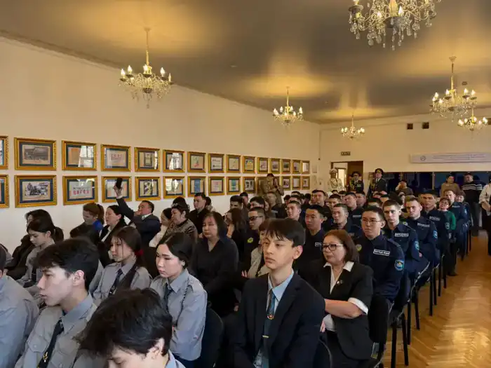 В Алматы представили подлинные документы, связанные с жизнью и деятельностью Бауыржана Момышулы (2)