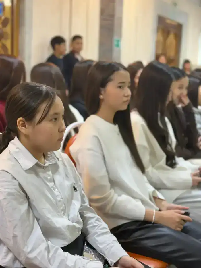 В ВКО в диалоге с молодежью подвели экологические итоги года (6)