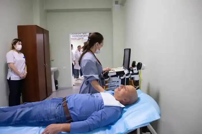 ГЛАВА МИНЗДРАВА ОЗНАКОМИЛАСЬ С РАБОТОЙ ЕНБЕКШИКАЗАХСКОЙ МНОГОПРОФИЛЬНОЙ ЦРБ {city2}