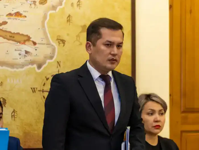 Аким ВКО провел приём граждан по личным вопросам (8)