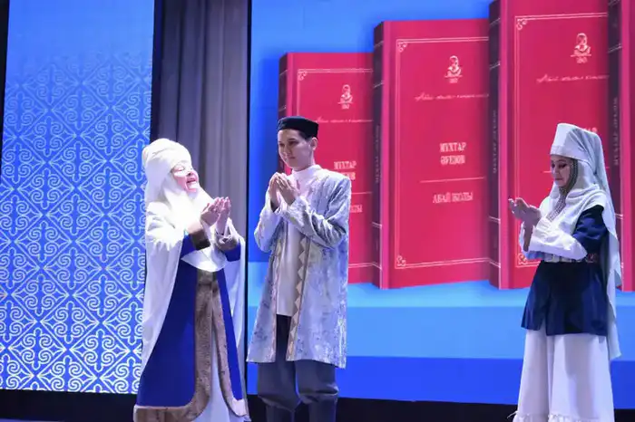 Презентация 25 книг о литературе Семейского региона в рамках проекта «Библиотека Абай жолы» {city2}