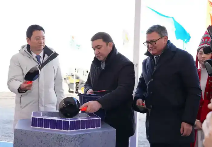 Солнечные лучи освещают путь к будущему: в Туркестанской области стартует строительство электростанции мощностью 300 МВт {city2}