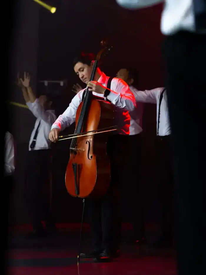 В ВКО прошёл итоговый гала-концерт творческих коллективов городов и районов региона (7)