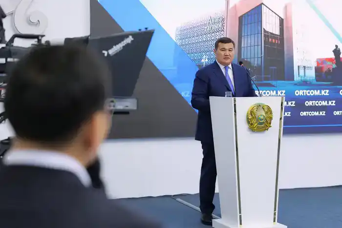 В Кызылординской области доля дорог в хорошем состоянии составляет 95% (10)