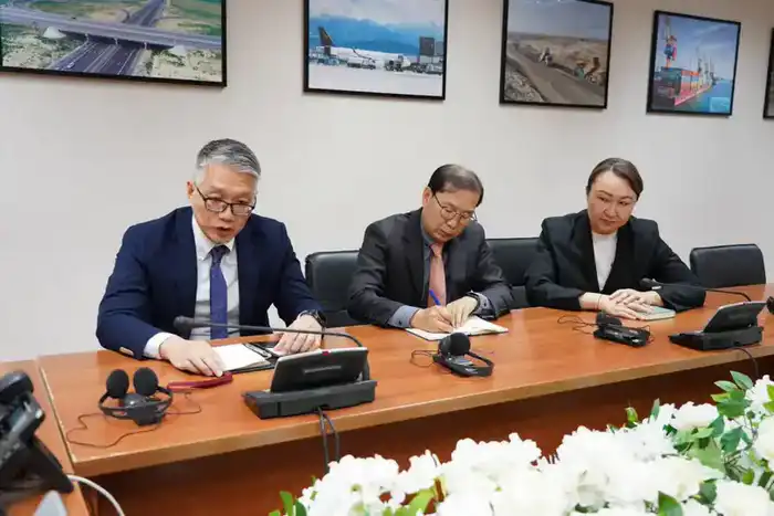 Казахстан и Китай обсудили применение новых дрон-технологий в строительстве автодорог (7)