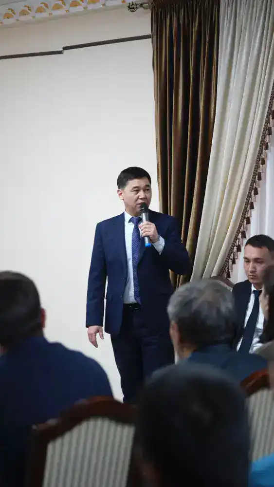 Вице-министр транспорта Жанибек Тайжанов встретился с жителями Жамбылской области (3)