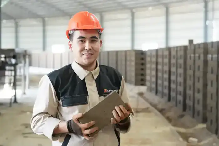 Кызылординская область привлекает более 750 миллиардов тенге инвестиций в 2023 году, создавая новые возможности для международного сотрудничества. {city2}