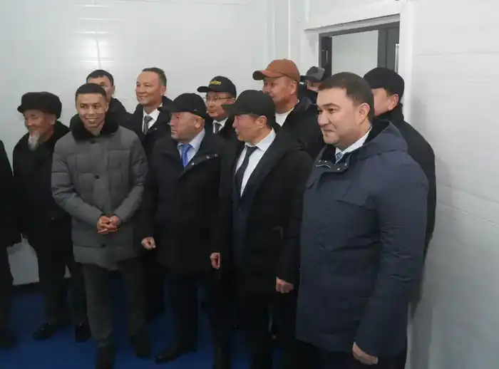 ТУРКЕСТАН: В КАЗЫГУРТСКОМ РАЙОНЕ ОТКРЫЛСЯ СОВРЕМЕННЫЙ СПОРТИВНЫЙ КОМПЛЕКС (4)