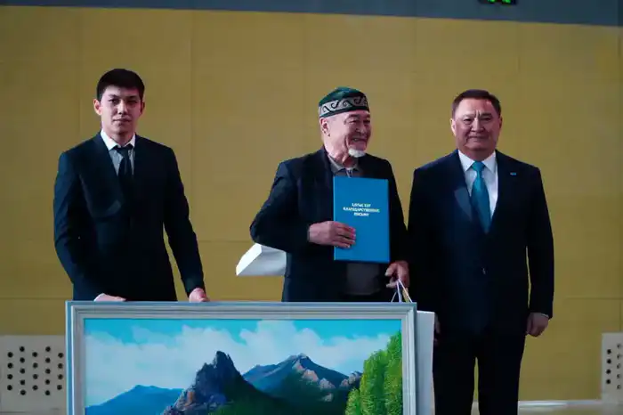 В Акмолинской области построен многофункциональный спорткомплекс «Kokshe Arena» (3)