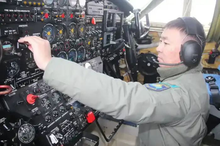 Гвардейцы Национальной гвардии завершили учебно-методические сборы по лётной подготовке {city2}