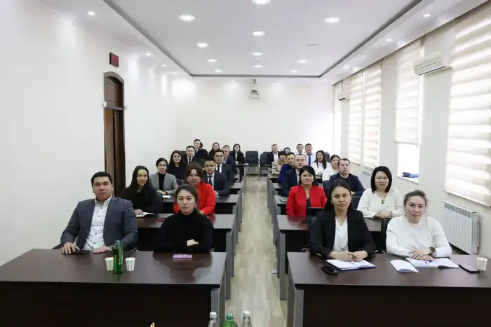 Стажировка магистрантов в Академии юстиции Баку {city2}