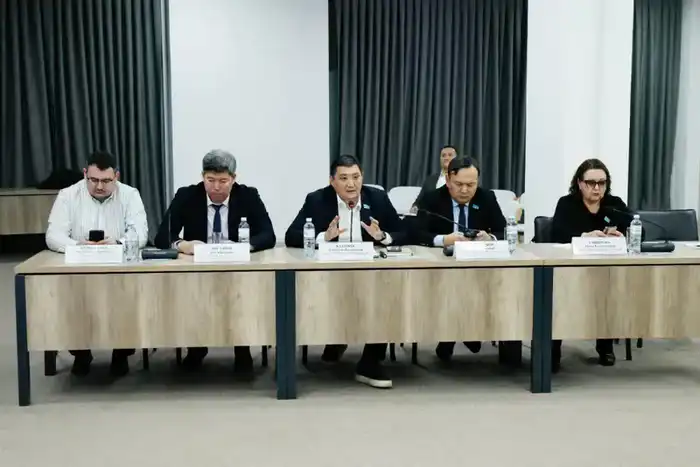 Акимат Алматы представил проект Генплана до 2040 года с акцентом на устойчивое развитие и сейсмическую безопасность {city2}