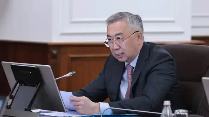 "Новая налоговая реформа в Казахстане: Жумангарин о последствиях для бизнеса и граждан" {city2}
