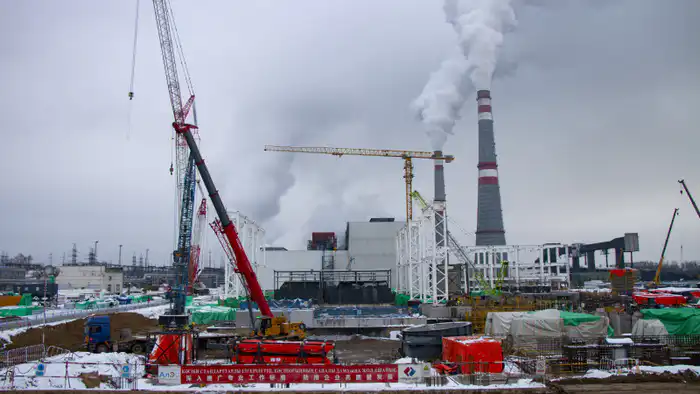 Алматы: ТЭЦ-2 на угле и газе — как справиться с зимним смogом? {city2}