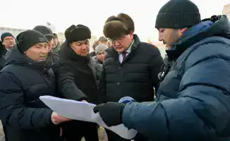 Аким области Абай ознакомился с процессом реконструкции железнодорожного вокзала в Семее