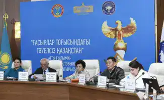 Расширенное заседание в Доме дружбы Астаны посвященное Дню Независимости и 30-летию АНК