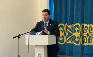 В Алматы представлены архивные документы о Бауыржане Момышулы на конференции