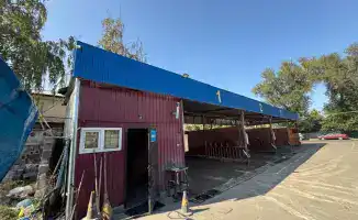 Автомойка без документов: блестящий обман в Алматы!