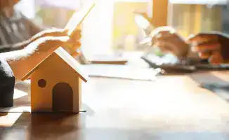 Жилищная помощь в Казахстане: Как международный опыт поддержки малообеспеченных семей влияет на компенсации коммунальных платежей?