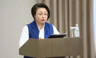 Праздничные караваны персонажей шоу Жыл 12 ай в Актобе 31 декабря